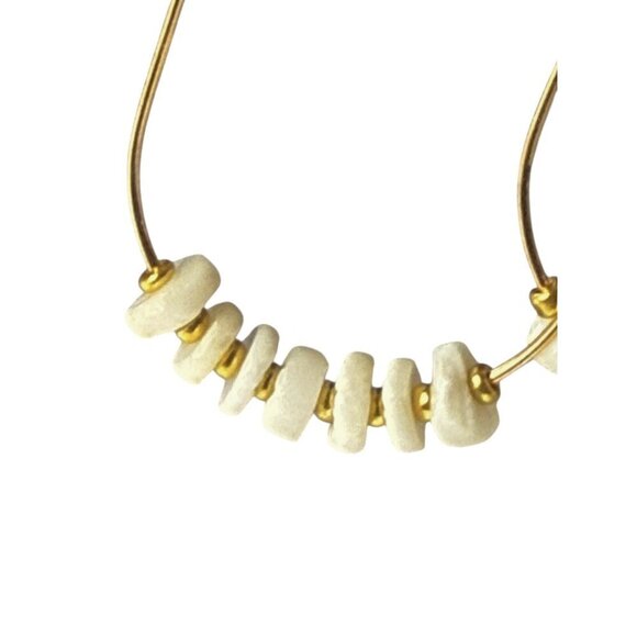 REIMAGINED Carved Shell Bead Dangle Earrings Gold Tone - Picture 2 of 8